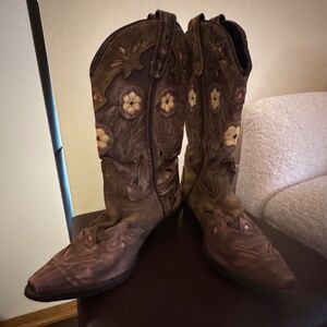 Women's Miss Kate Western Boots - Pink